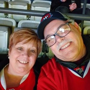 Meet your Posher, Papalarry